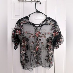 Dalia Mesh flower embroidery blouse. Size S